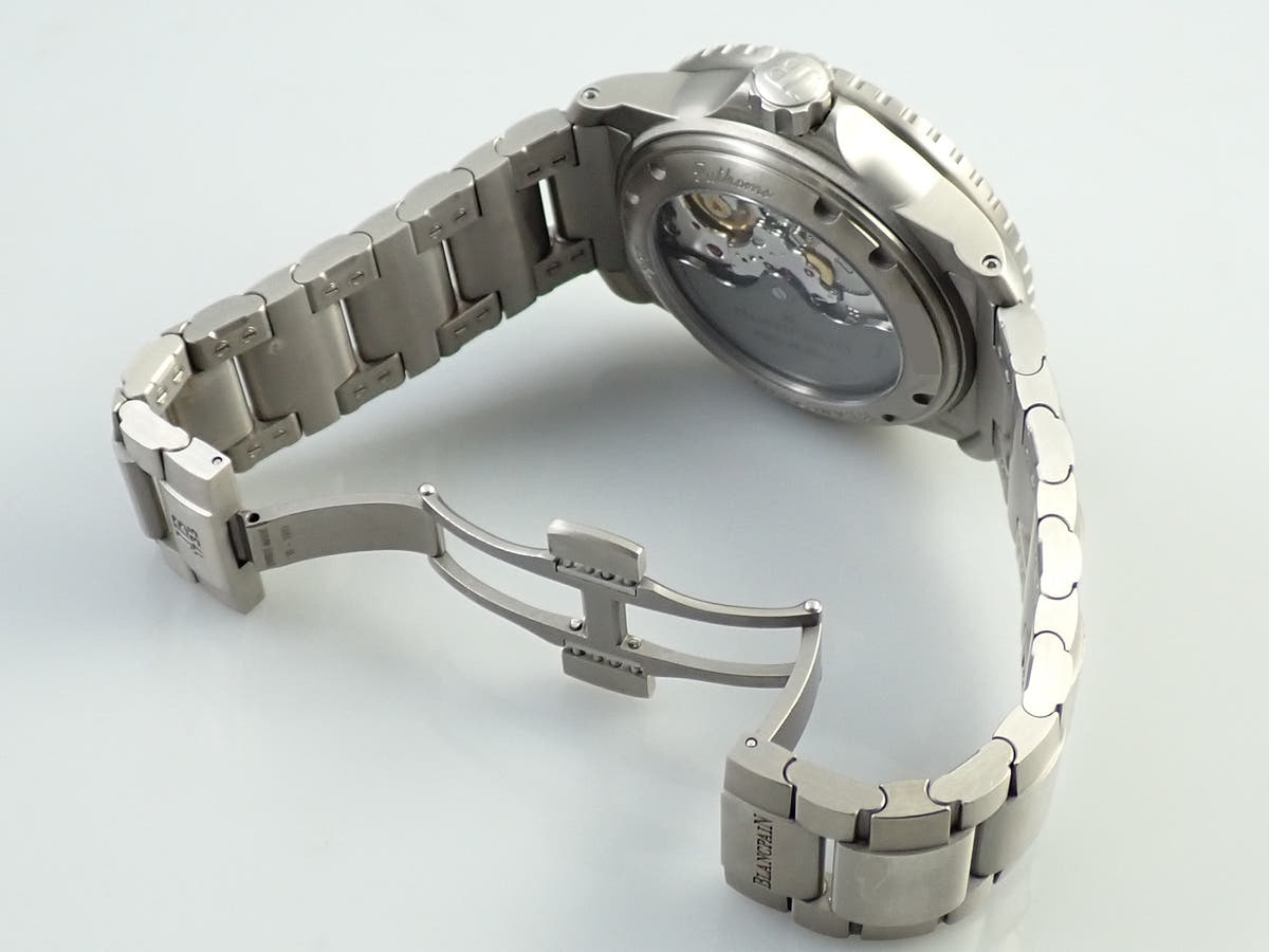 ブランパン フィフティ ファゾムス オートマチック Ref.5015-12B30-98B ブラック文字盤 中古 6U4T7292