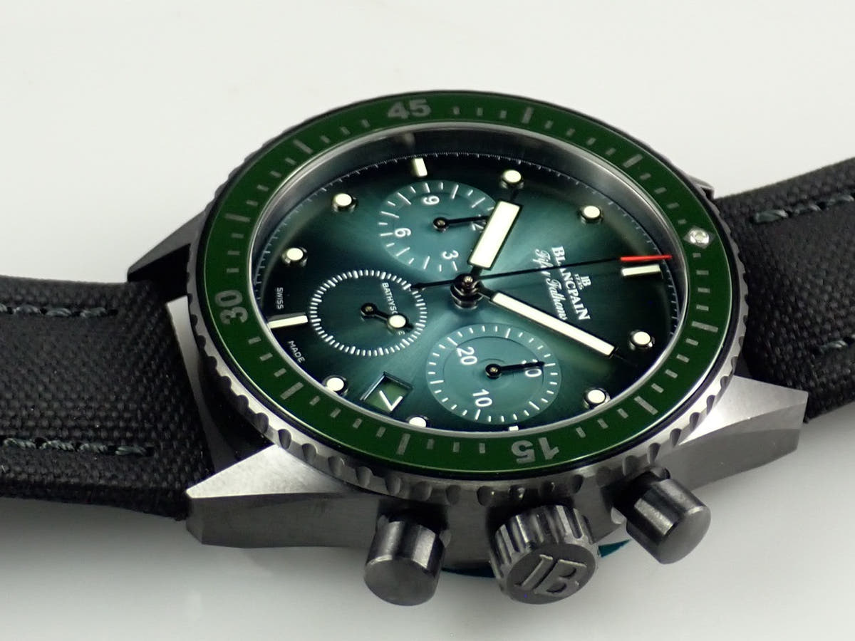 Blancpain Fifty Fathoms Bathyscaphe Flyback Chronograph Ref.5200-0153-B52A Green Dial Very Good Condition 3S912P5U