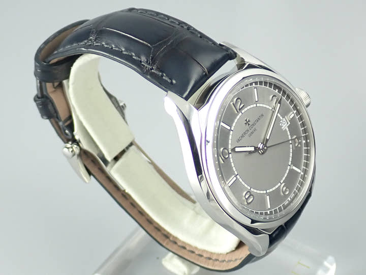 ヴァシュロンコンスタンタン フィフティーシックス Ref.4600E/000A-B442 シルバーオパーリン文字盤 中古 fifty-six-2