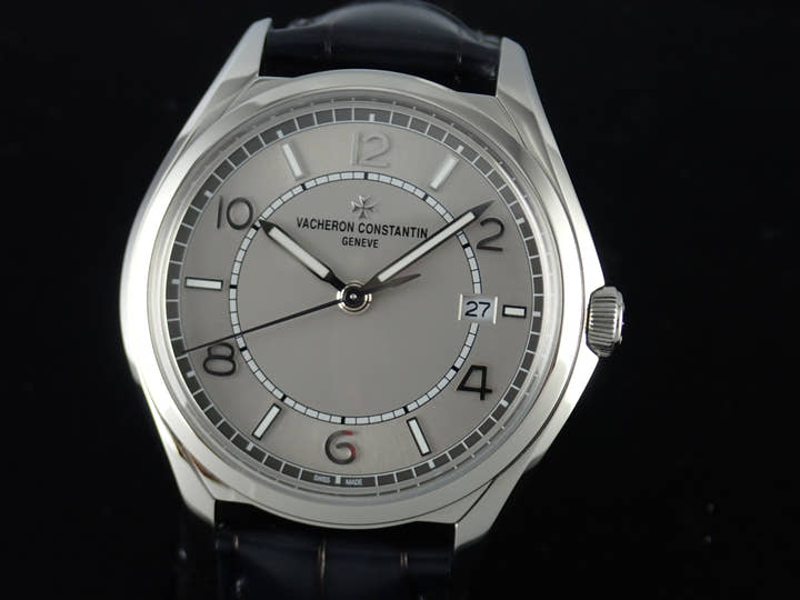 ヴァシュロンコンスタンタン フィフティーシックス Ref.4600E/000A-B442 シルバーオパーリン文字盤 中古 fifty-six