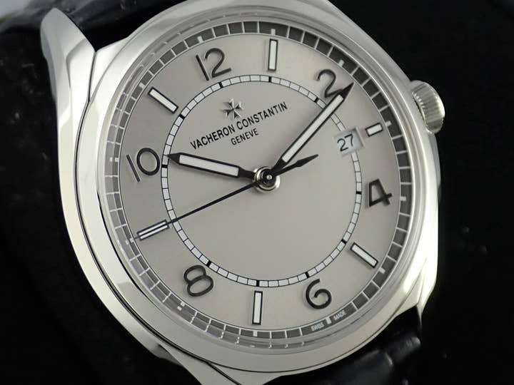 ヴァシュロンコンスタンタン フィフティーシックス Ref.4600E/000A-B442 シルバーオパーリン文字盤 中古 fifty-six