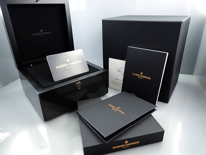 ヴァシュロンコンスタンタン フィフティーシックス オートマティック Ref.4600E/000A-B442 シルバー文字盤 中古 488FY28C