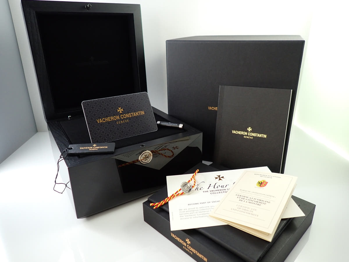 ヴァシュロンコンスタンタン フィフティーシックス コンプリートカレンダー Ref.4000E/000R-B438 シルバー文字盤 中古 2UXR69K0