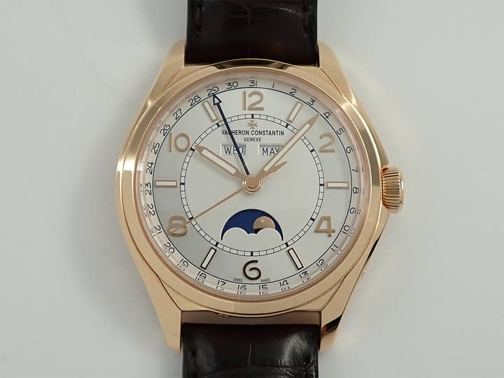 ヴァシュロンコンスタンタン フィフティーシックス コンプリートカレンダー Ref.4000E/000R-B438 シルバー文字盤 中古 8HRLZRJZ