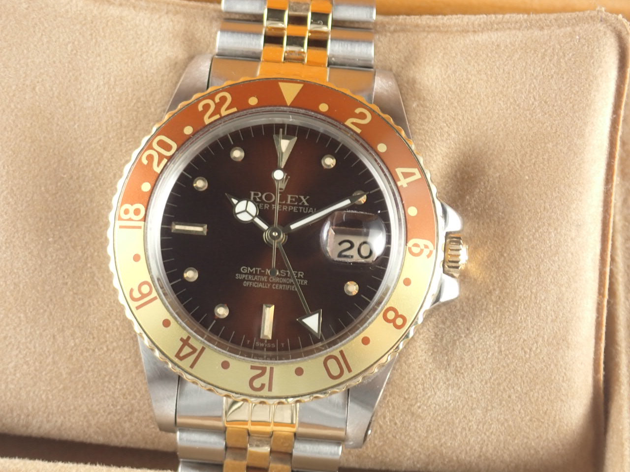 Rolex GMT Master Combi Barnacle Dial &lt;International Service Warranty, Box, etc.&gt;