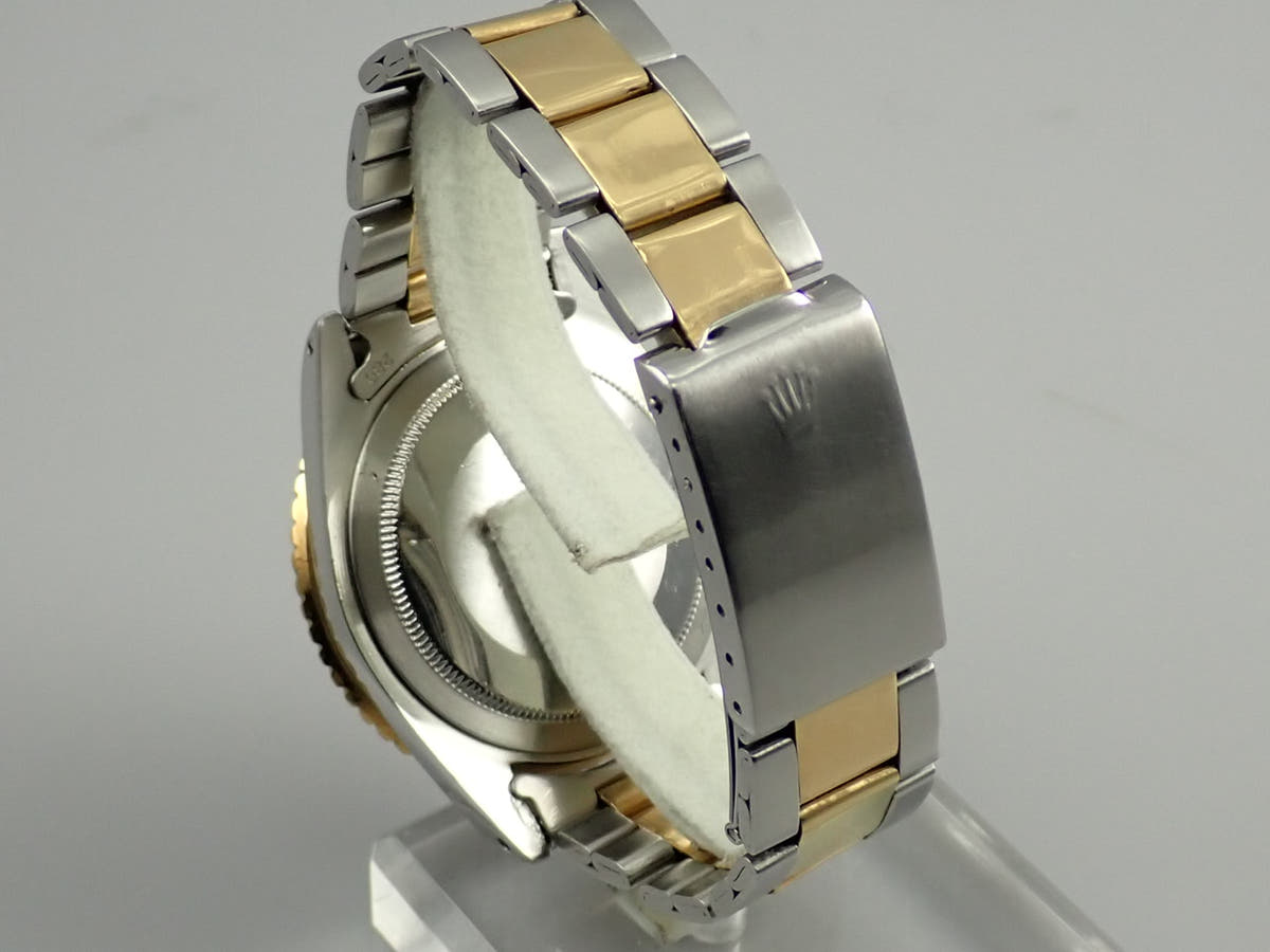 ロレックス GMTマスター Ref.1675/3 ブラウン文字盤 中古 VV4RZA8X