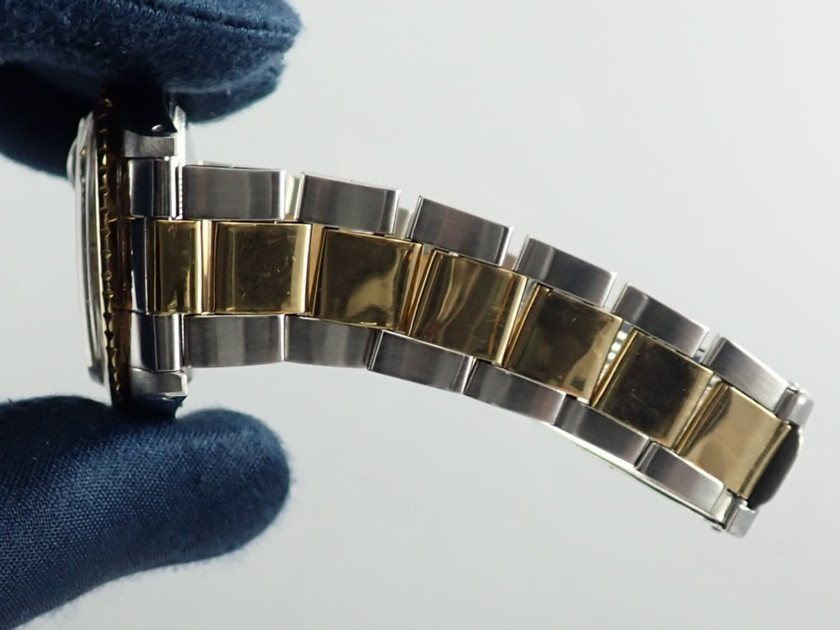 ロレックス GMTマスター Ref.1675/3 ブラウン文字盤 中古 VV4RZA8X