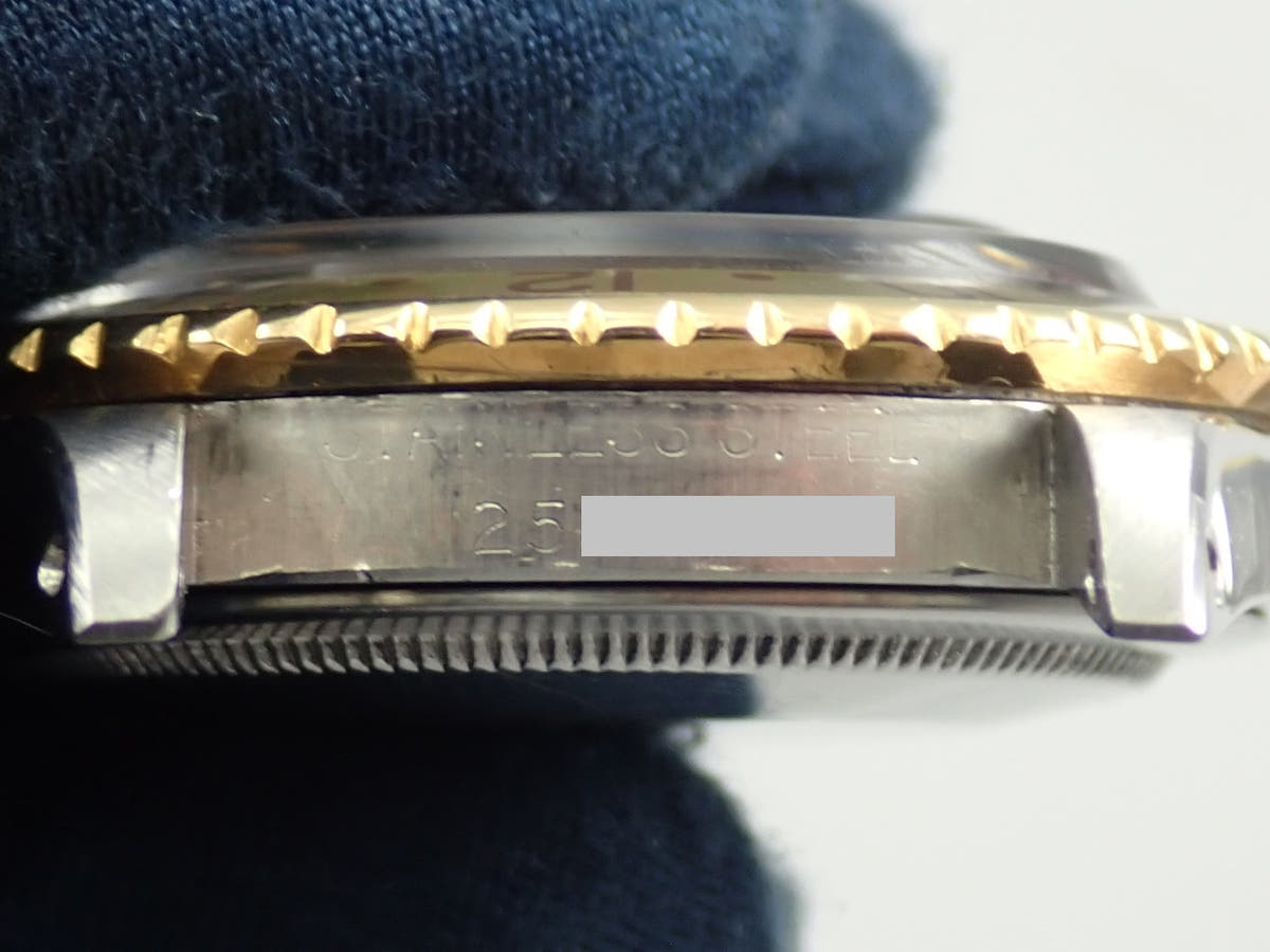 ロレックス GMTマスター Ref.1675/3 ブラウン文字盤 中古 VV4RZA8X