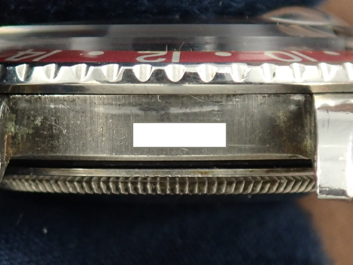 ロレックス GMTマスター Ref.1675 ブラック文字盤 中古 9PUKCYMF