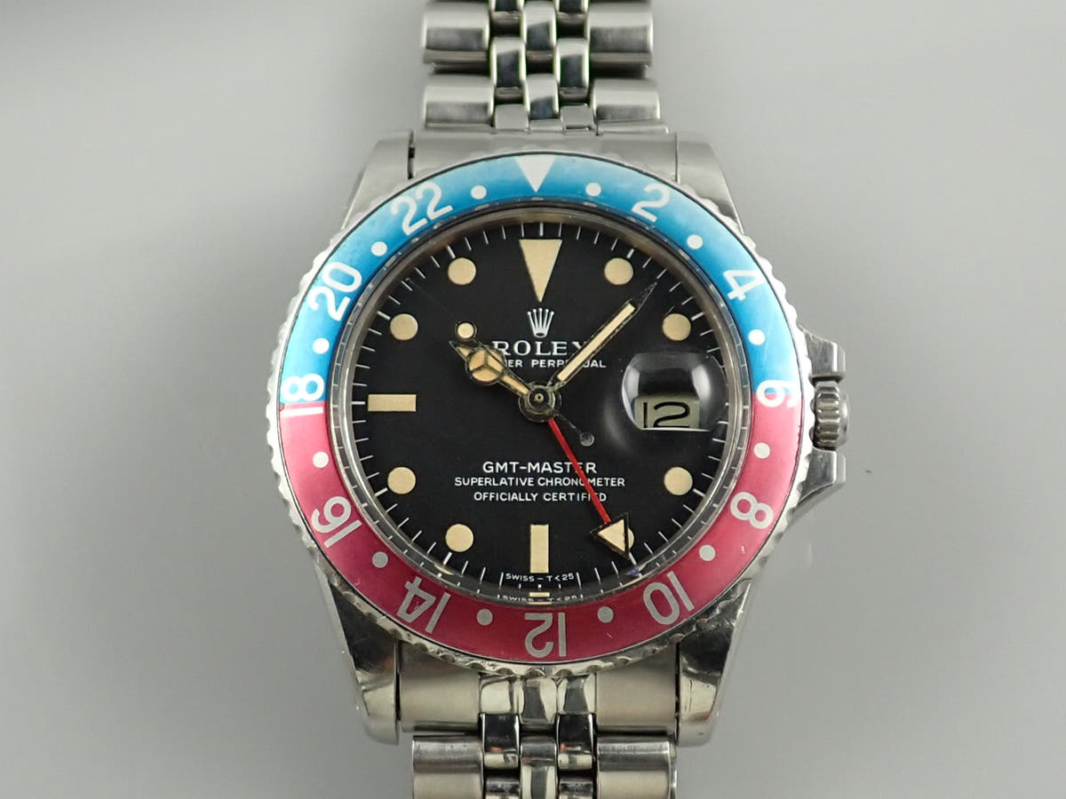 ロレックス GMTマスター Ref.1675 ブラック文字盤 中古 9PUKCYMF