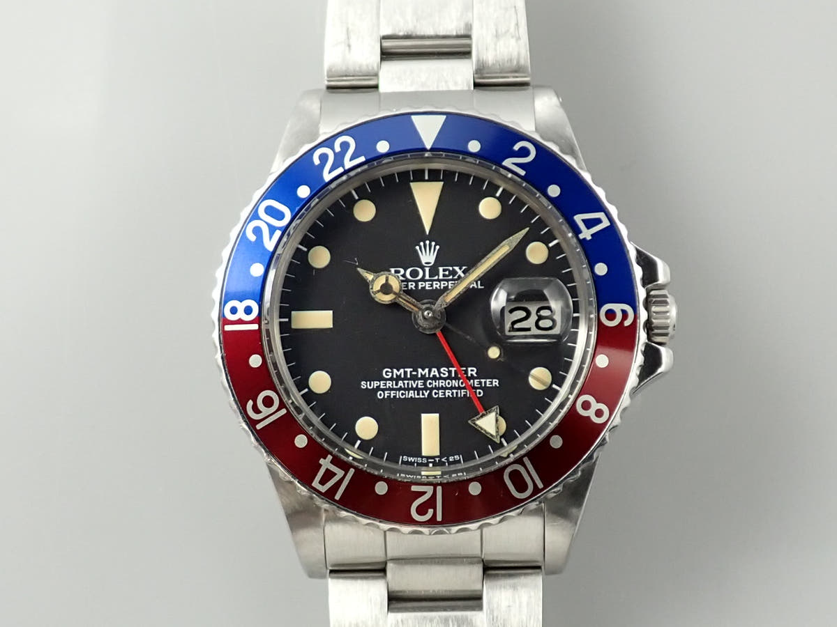 ロレックス GMTマスター Ref.1675 ブラック文字盤 中古 8W806189
