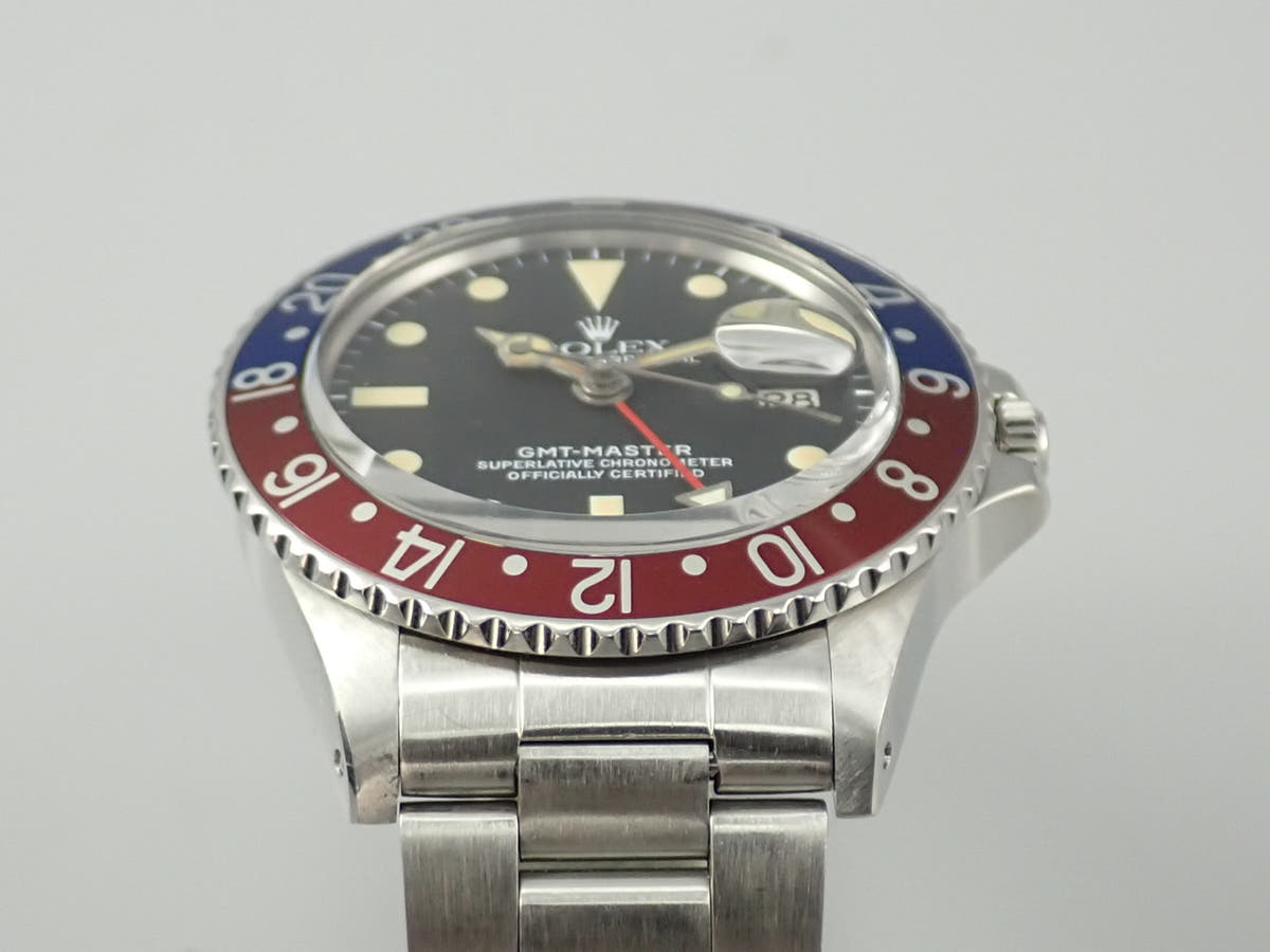 ロレックス GMTマスター Ref.1675 ブラック文字盤 中古 8W806189