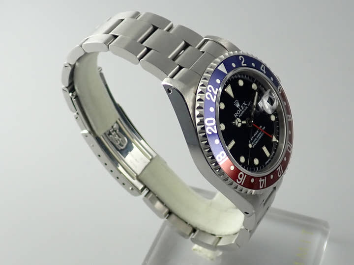ロレックス GMTマスター Ref.16700 ブラック文字盤 中古 gmt-master-185 オイスターブレスレット