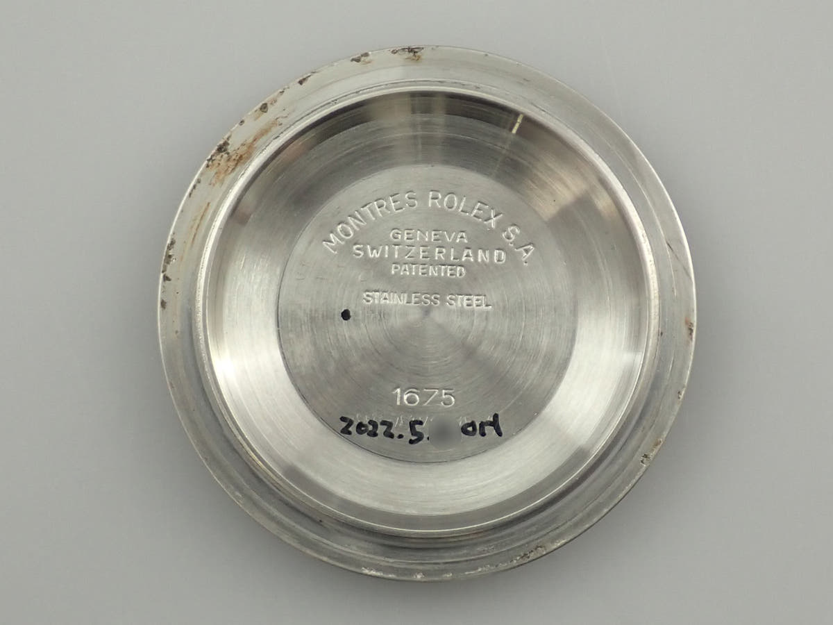 ロレックス GMTマスター Ref.1675 ブラック文字盤 中古 M70XVR2L