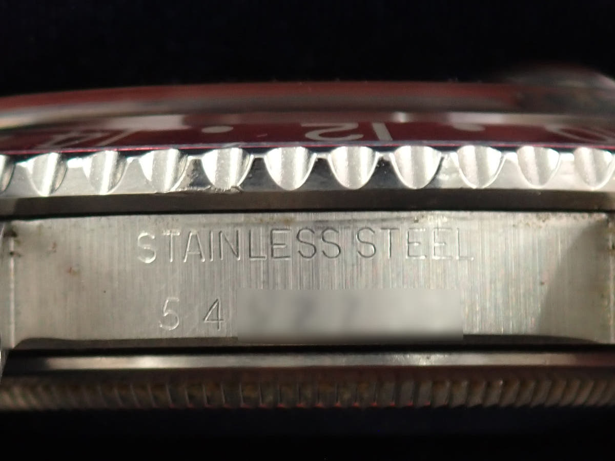 ロレックス GMTマスター Ref.1675 ブラック文字盤 中古 M70XVR2L