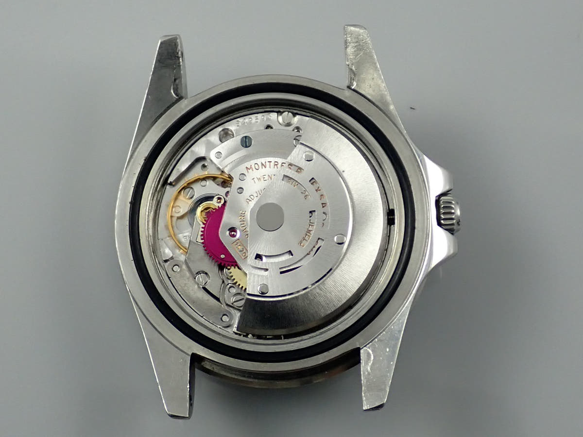 ロレックス GMTマスター Ref.1675 ブラック文字盤 中古 gmt-master-194