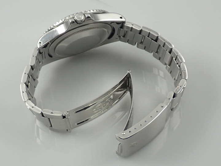 ロレックス GMTマスター Ref.1675 ブラック文字盤 中古 gmt-master-194 オイスターブレスレット