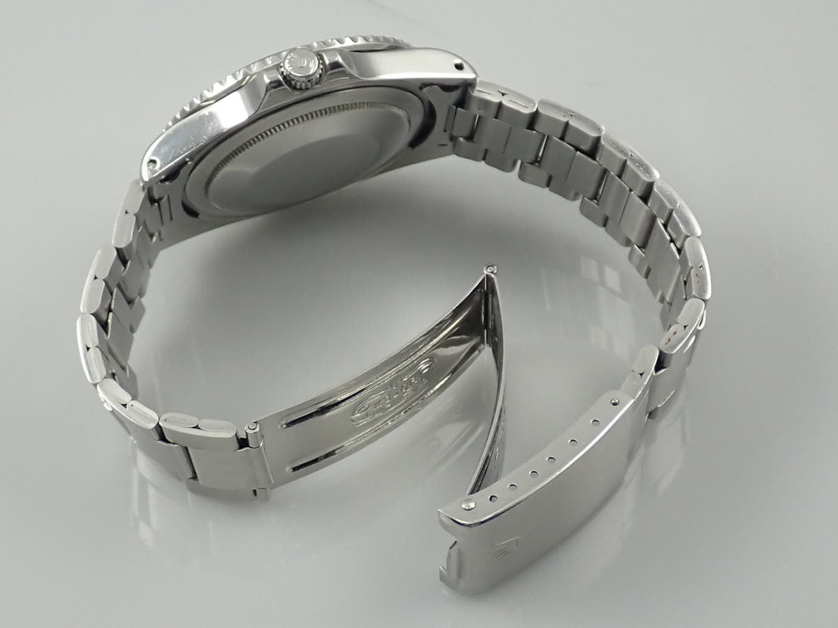 ロレックス GMTマスター Ref.1675 ブラック文字盤 中古 gmt-master-194