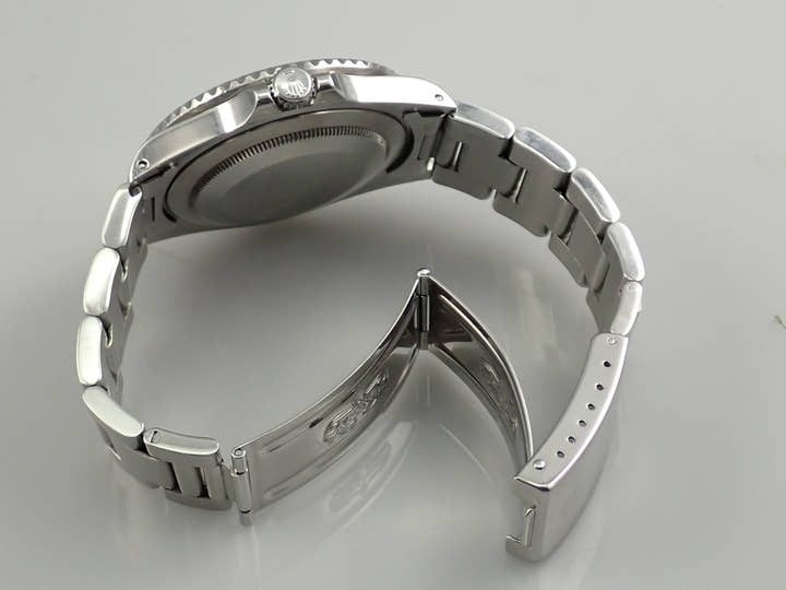 Rolex GMT-Master Ref. 16700 Stainless Steel Black Dial Oyster Bracelet