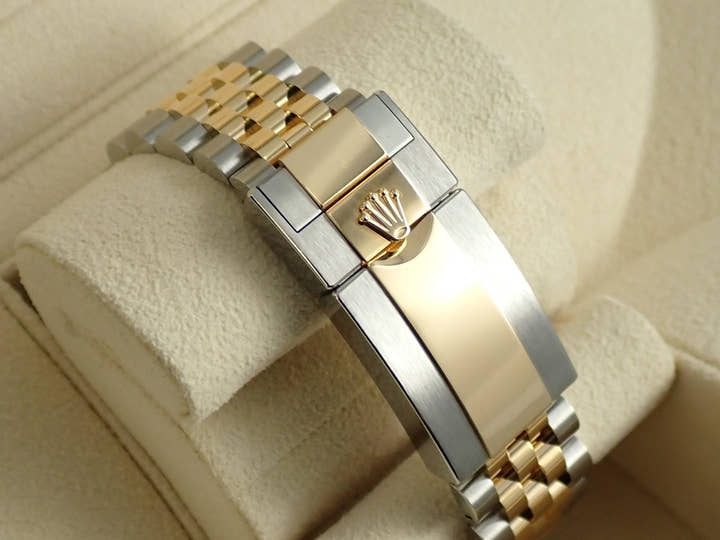 ロレックス GMTマスターII Ref.126713GRNR ステンレススチール/イエローゴールド ブラック文字盤 ジュビリーブレスレット