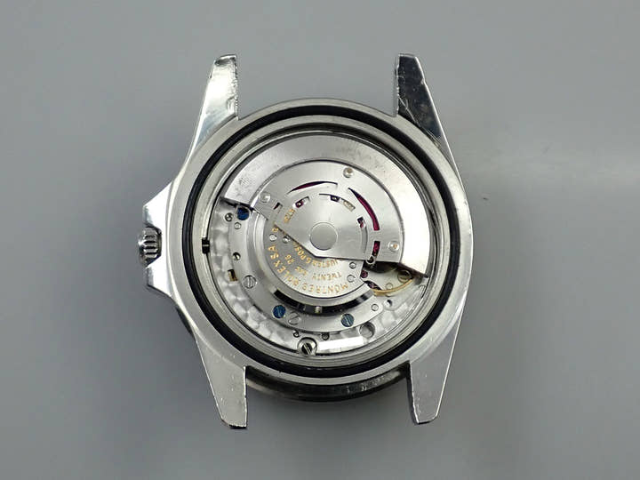 ロレックス GMTマスター Ref.1675 ステンレススチール ブラック文字盤 ジュビリーブレスレット 中古 PF5U5MVJ