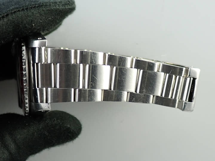 Rolex GMT-Master Ref. 16750, Stainless Steel, Black Dial, Pre-owned (S06M692Y)