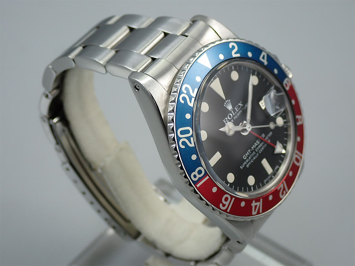ロレックス GMTマスター Ref.1675 ブラック文字盤 中古 4JRWSPJH