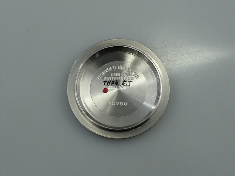 ロレックス GMTマスター Ref.1675 ブラック文字盤 中古 H7A4FVY2