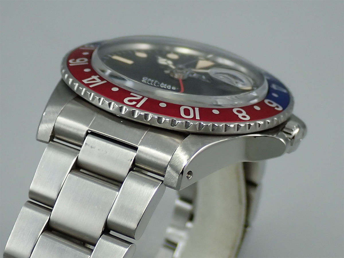ロレックス GMTマスター Ref.1675 ブラック文字盤 中古 MCM71901