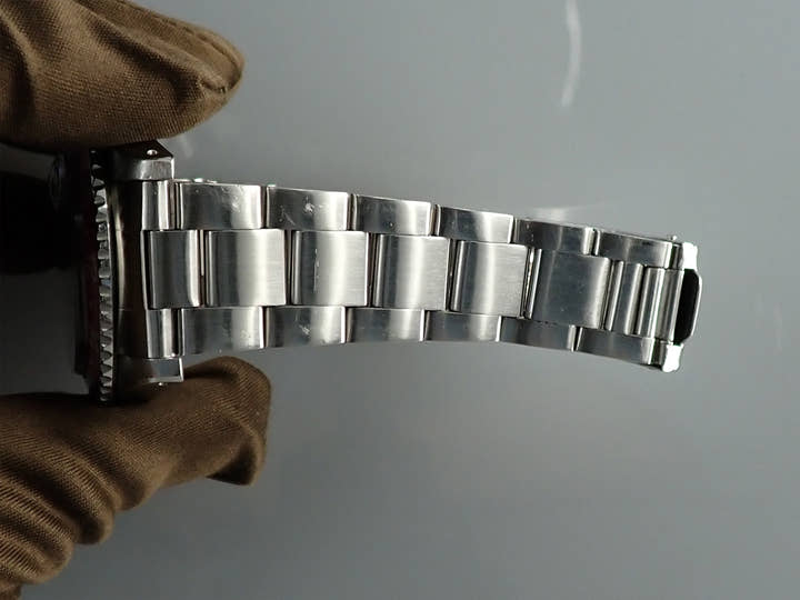 ロレックス GMTマスター Ref.1675 ステンレススチール ブラック文字盤　オイスターブレスレット