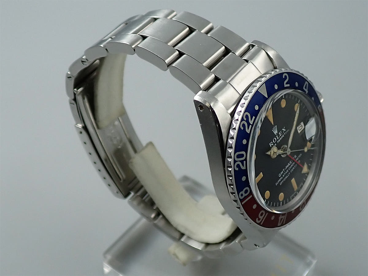 ロレックス GMTマスター Ref.1675 ブラック文字盤 中古 1XJW2389