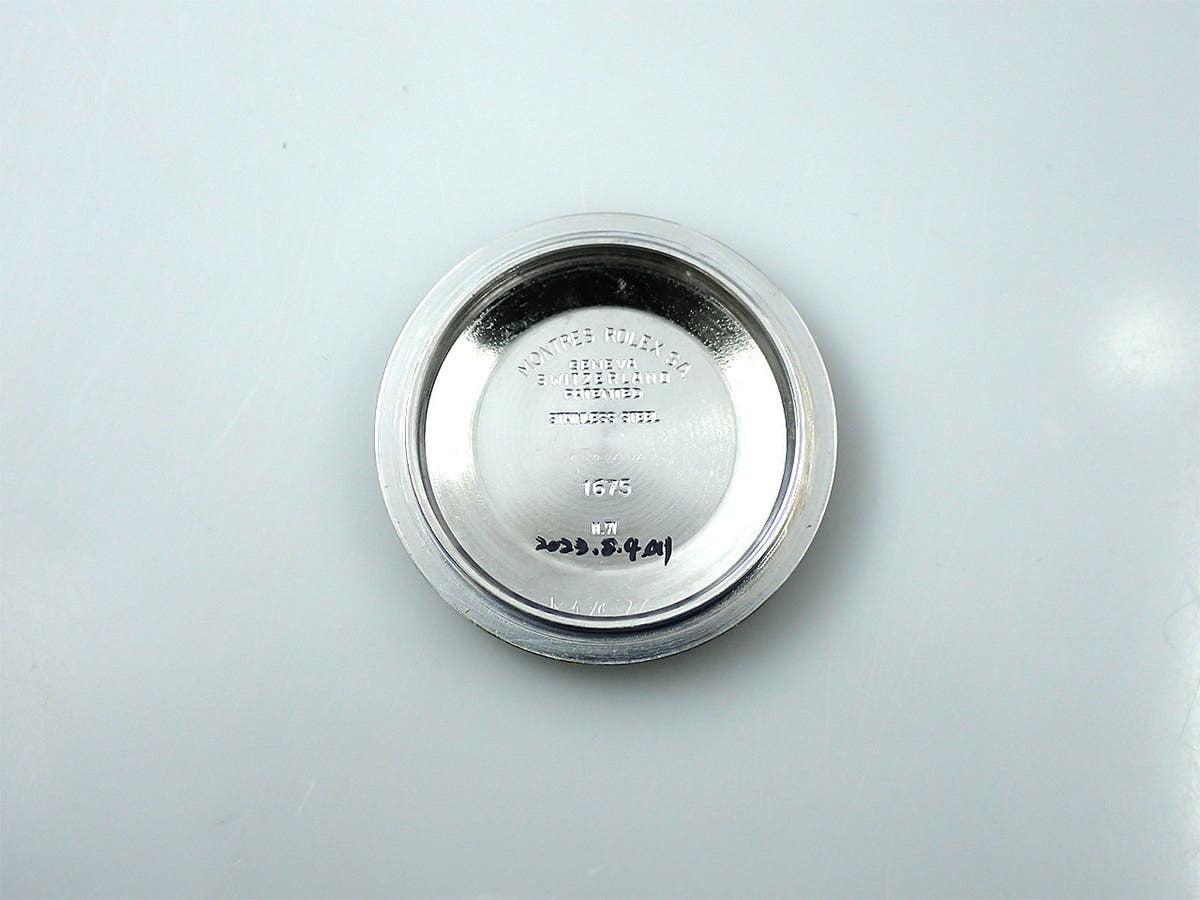 ロレックス GMTマスター Ref.1675 ブラック文字盤 中古 1XJW2389