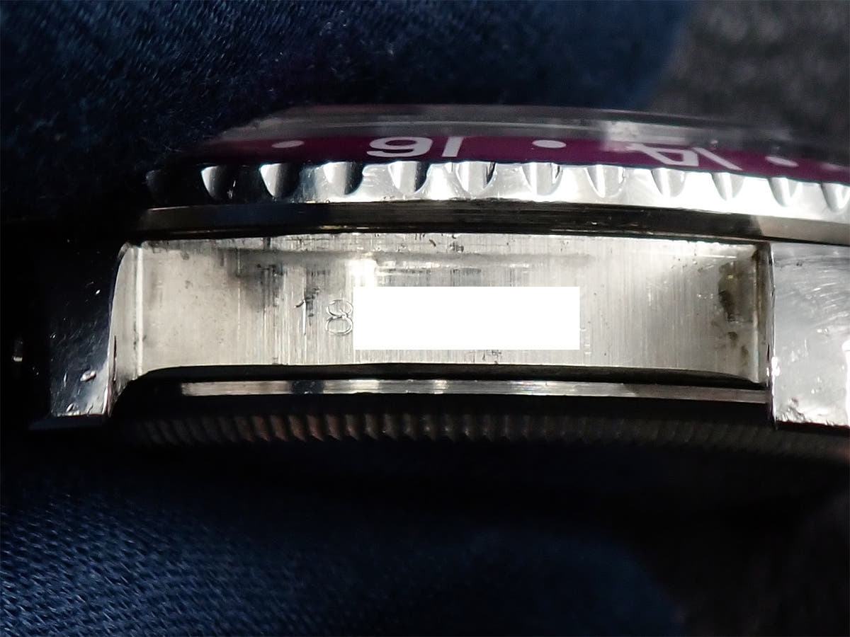 ロレックス GMTマスター Ref.1675 ブラック文字盤 中古 M4FWW9X7