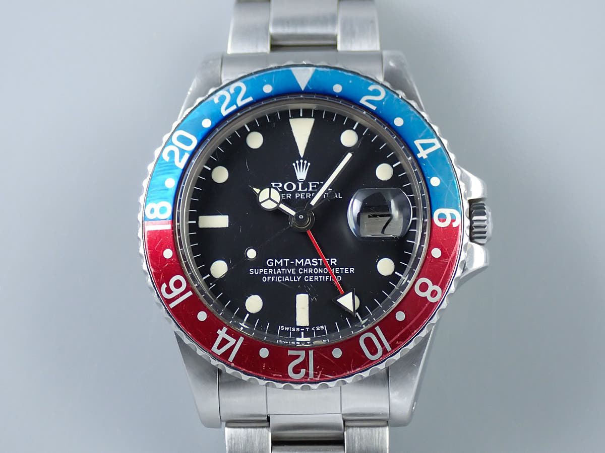 ロレックス GMTマスター Ref.1675 ブラック文字盤 中古 F724H2X1