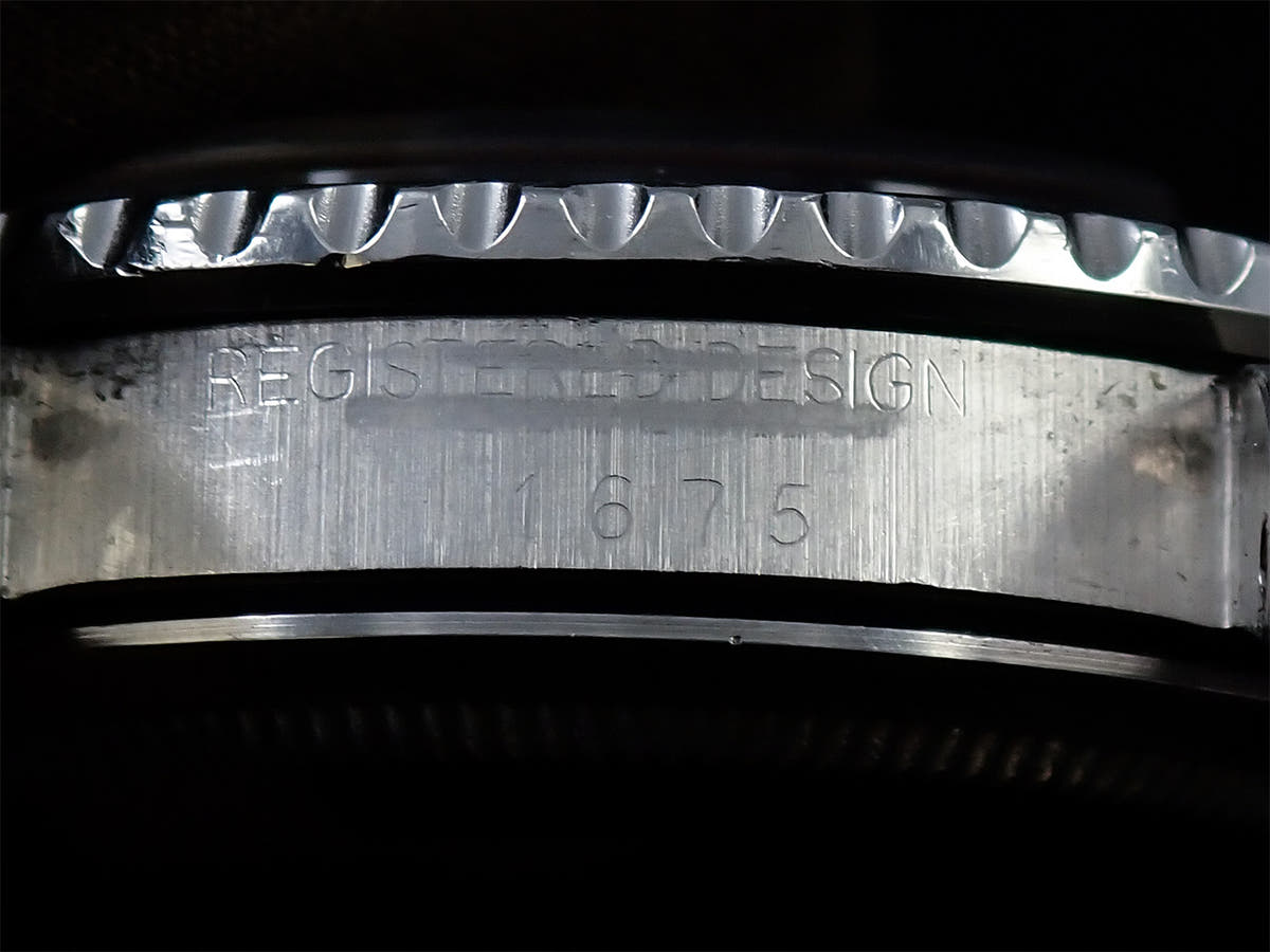 ロレックス GMTマスター Ref.1675 ブラック文字盤 中古 F724H2X1