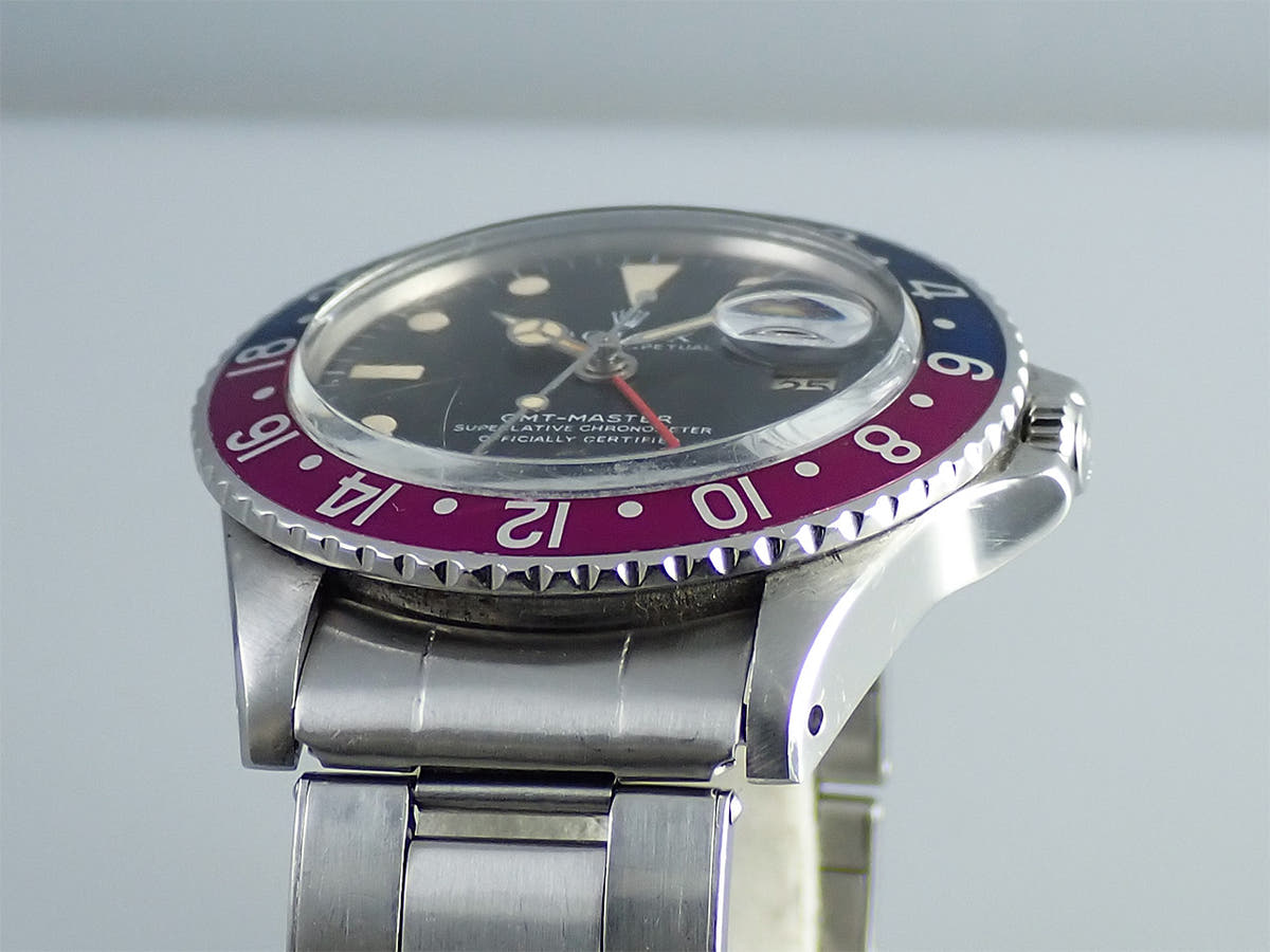 ロレックス GMTマスター Ref.1675 ブラック文字盤 中古 R4P3KS9M