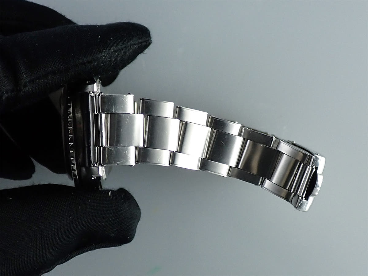 ロレックス GMTマスター Ref.1675 ブラック文字盤 中古 R4P3KS9M