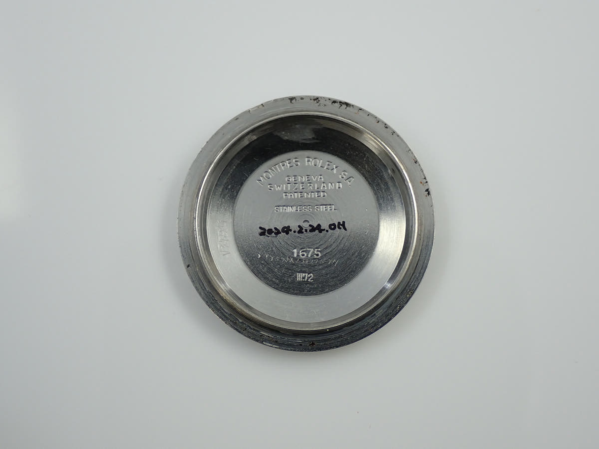 ロレックス GMTマスター Ref.1675 ブラック文字盤 中古 JF210574