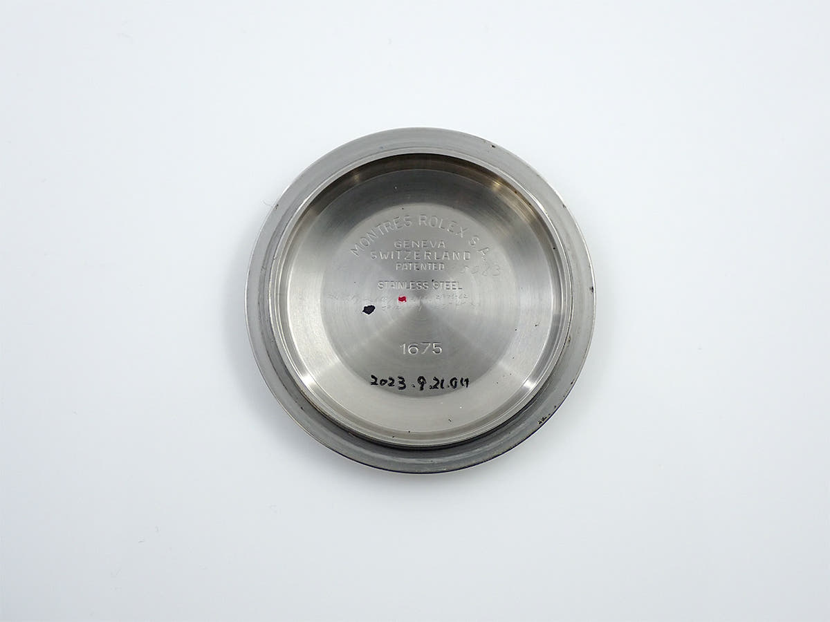 ロレックス GMTマスター Ref.1675 ブラック文字盤 中古 24TVFTS4