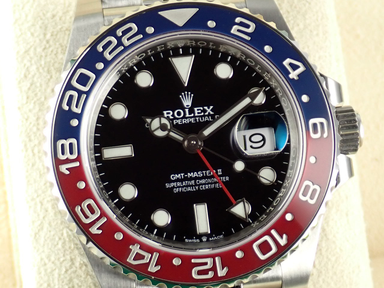 Rolex GMT Master II Red and Blue Bezel &lt;&lt; New Warranty Card, Box, etc. &gt;&gt;