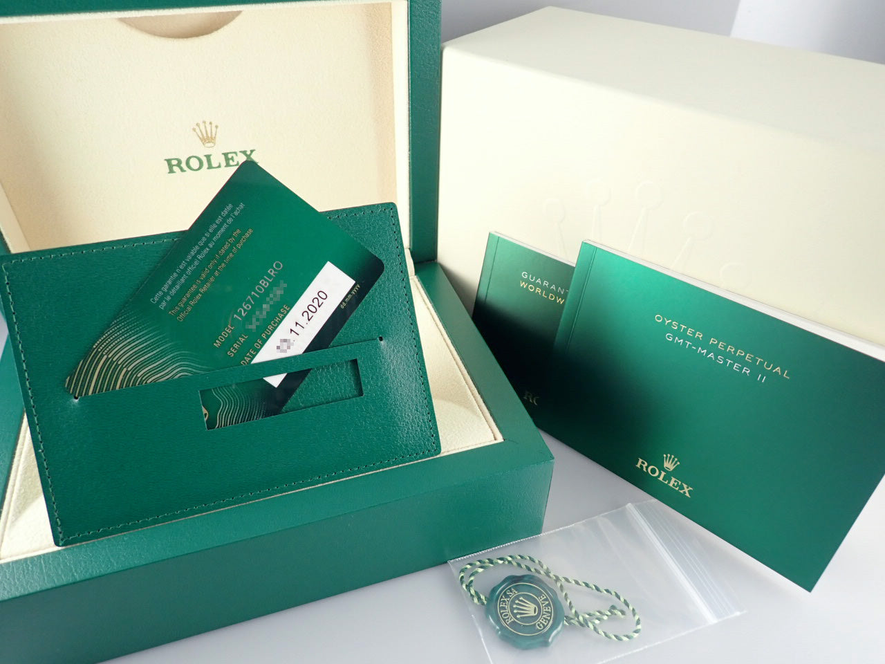 Rolex GMT Master II Red and Blue Bezel &lt;&lt; New Warranty Card, Box, etc. &gt;&gt;