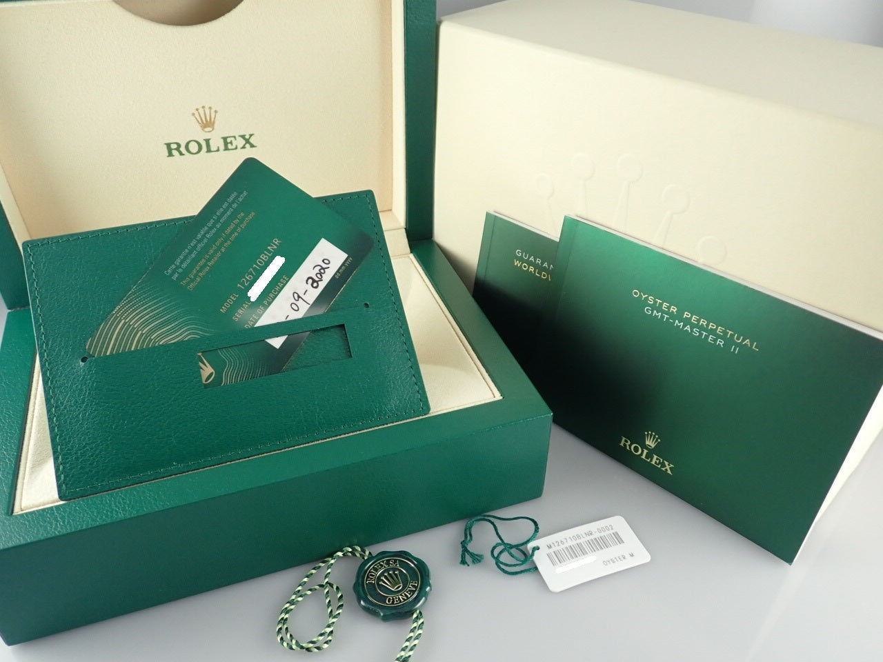 Rolex GMT Master II Blue and Black Bezel &lt;&lt; New Warranty Card, Box, etc. &gt;&gt;