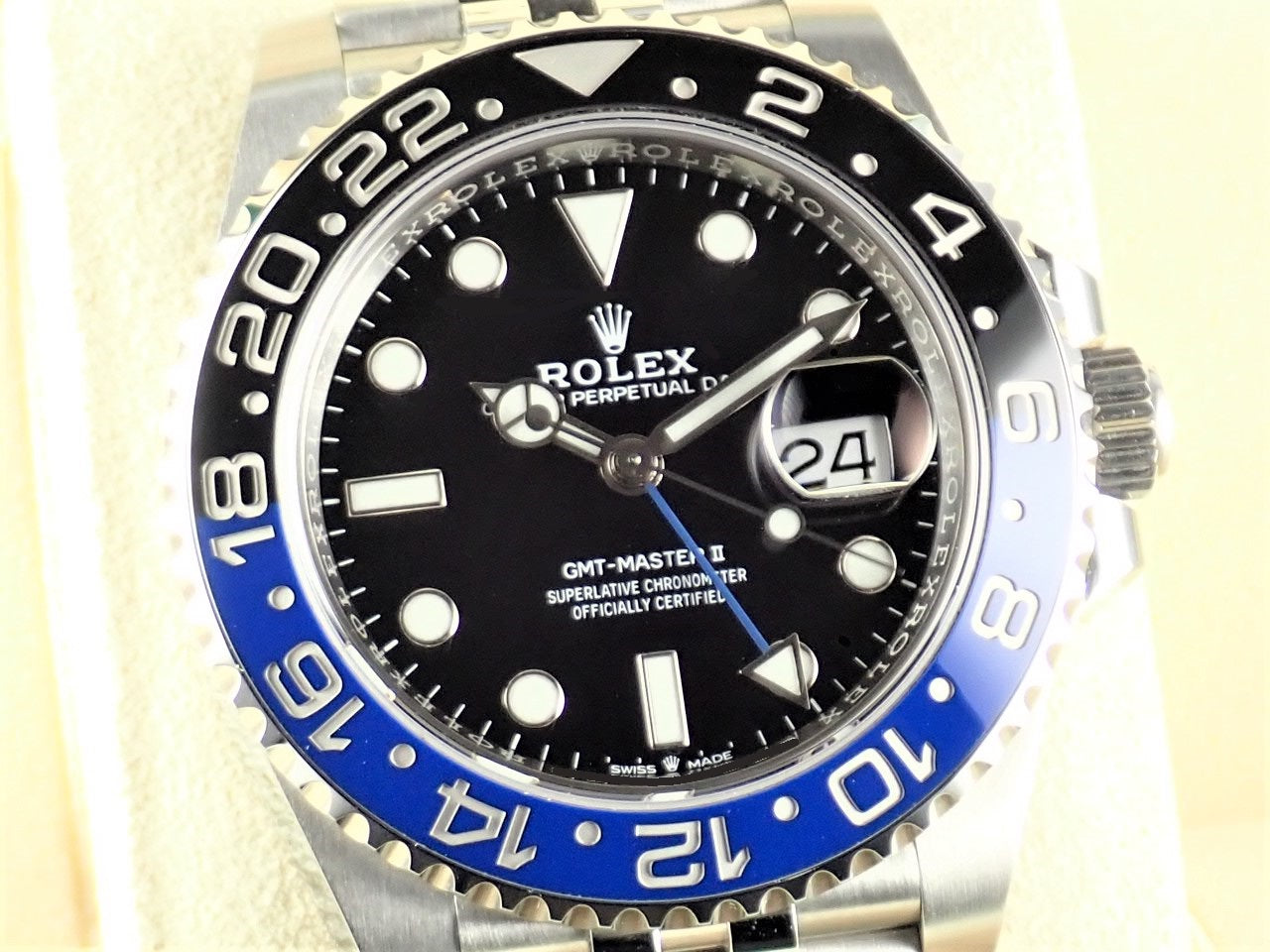 Rolex GMT Master II Blue and Black Bezel &lt;&lt; New Warranty Card, Box, etc. &gt;&gt;