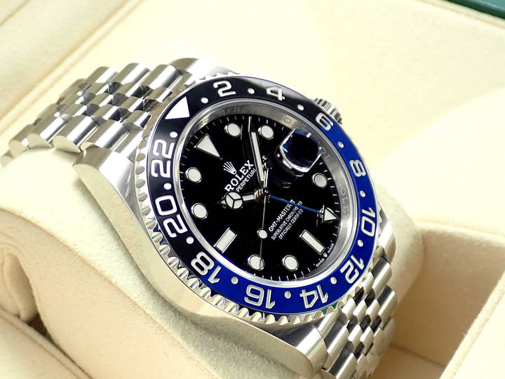 ロレックス GMTマスターII Ref.126710BLNR ブラック文字盤 未使用 gmt-master2-124 ジュビリーブレスレット