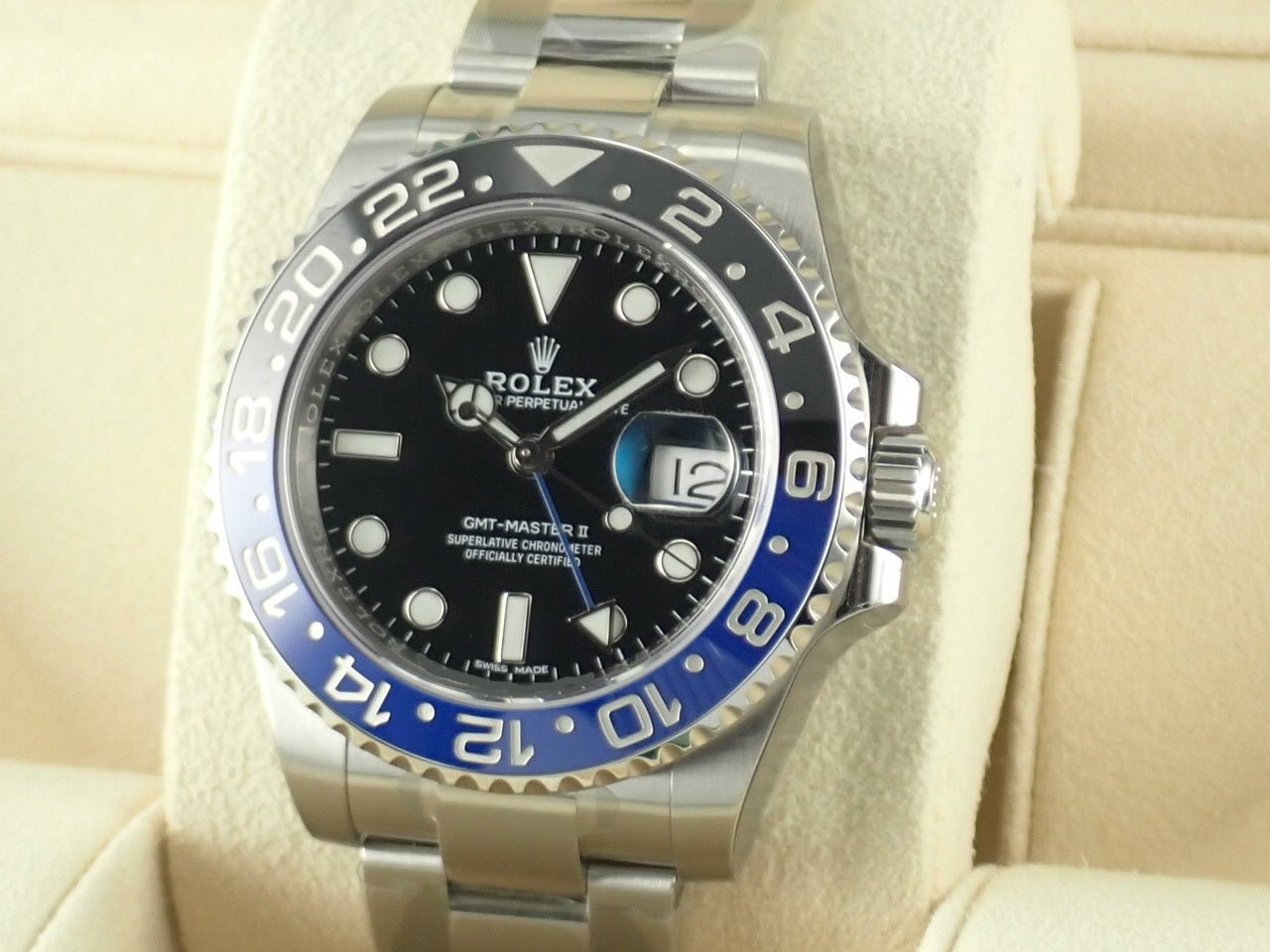 Rolex GMT Master II Blue and Black Bezel Random [Dead Stock] &lt;Warranty, Box, etc.&gt;