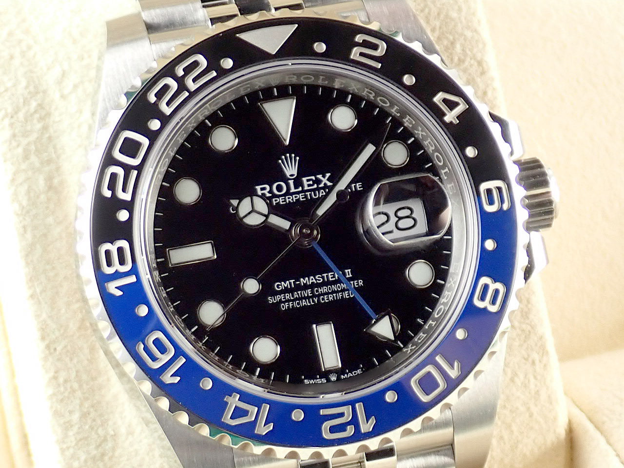 Rolex GMT Master II Blue and Black Bezel &lt;Warranty, Box, etc.&gt;