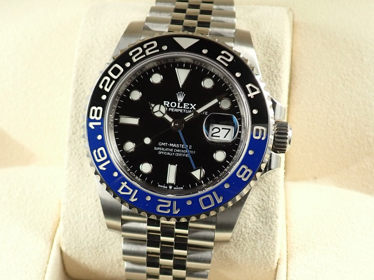 Rolex GMT Master Blue and Black Bezel &lt;New warranty, box, etc.&gt;