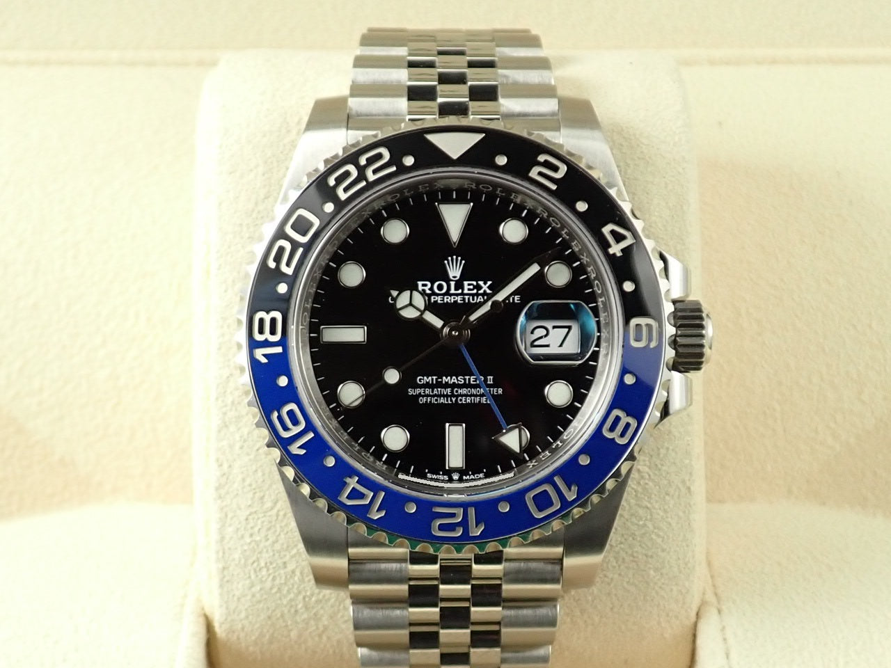 Rolex GMT Master Blue and Black Bezel &lt;New warranty, box, etc.&gt;