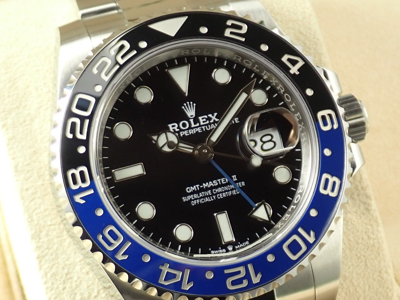 Rolex GMT Master Blue and Black Bezel &lt;New warranty, box, etc.&gt;