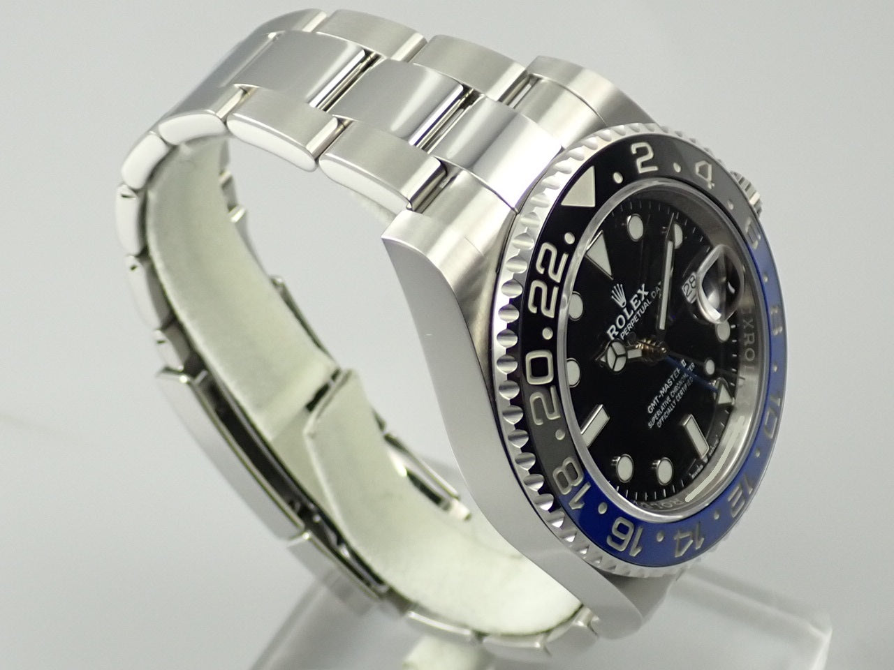 Rolex GMT Master Blue and Black Bezel &lt;New warranty, box, etc.&gt;